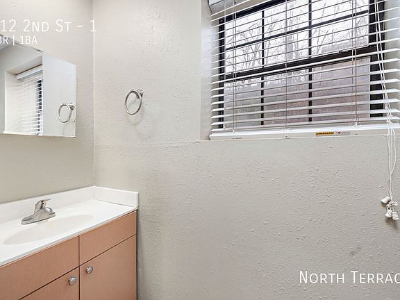 5th image of 312 2nd St #1