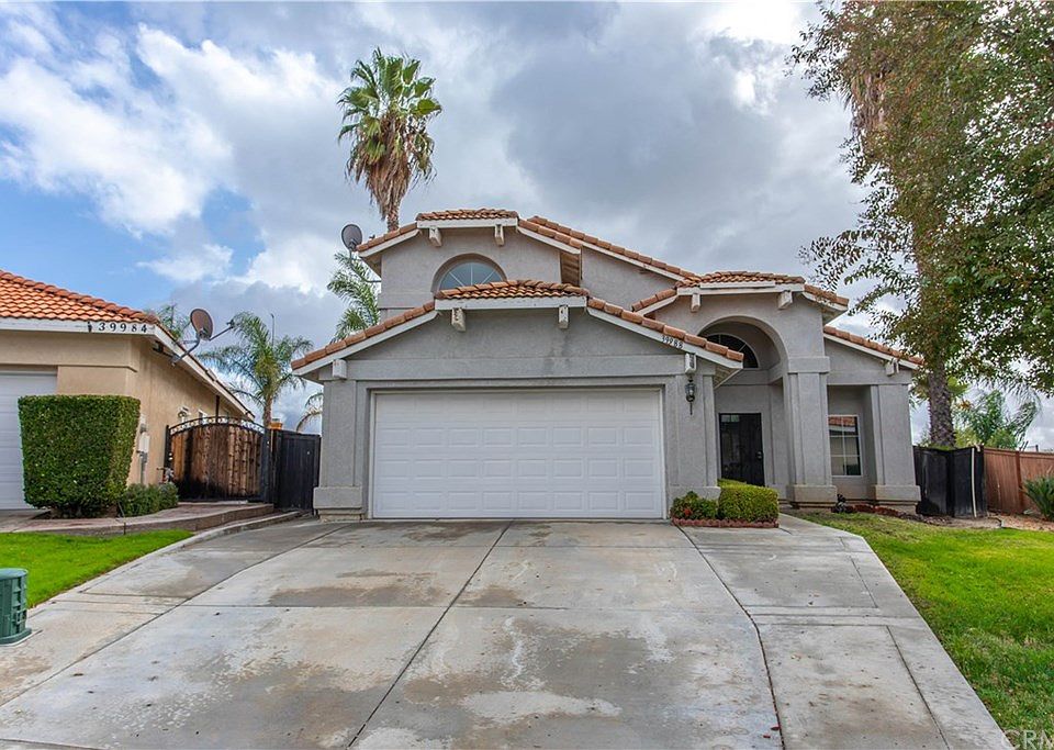 1st image of 39988 Milos Ct