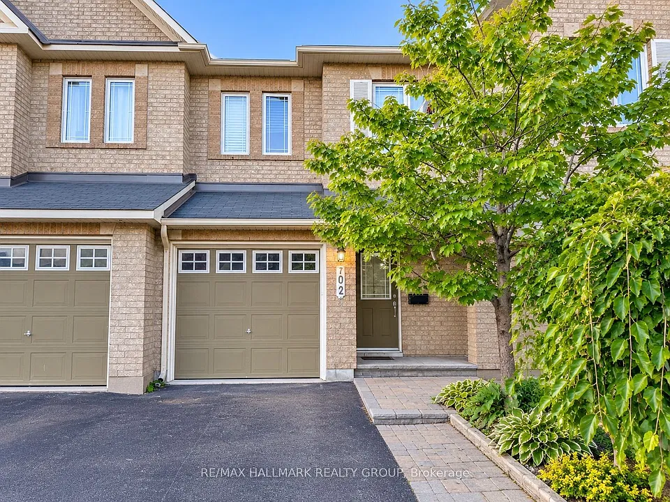702 Whaley Rdg