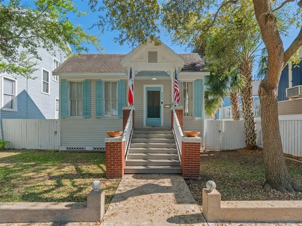 923 Church St, Galveston, TX 77550