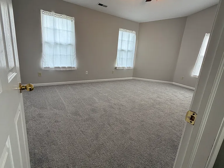11367 Seabiscuit Dr — Photo 24