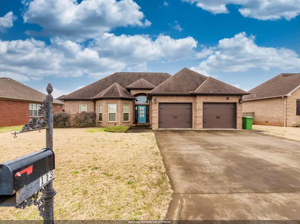 113 Cottonwood Dr, Muscle Shoals, AL 35661