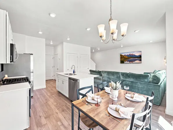 879 S Brubaker Way, Santaquin, UT 84655