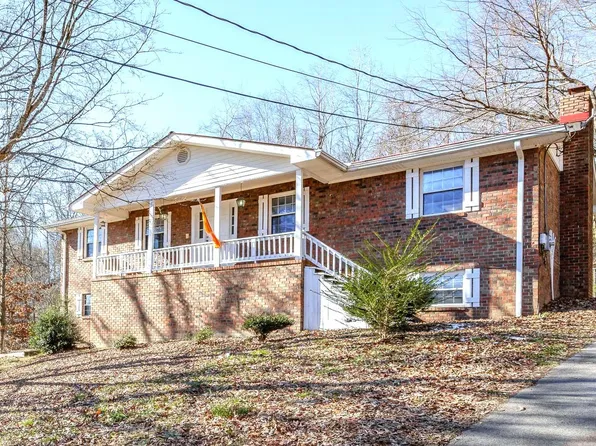 932 Woodgate Rd, Ringgold, GA 30736