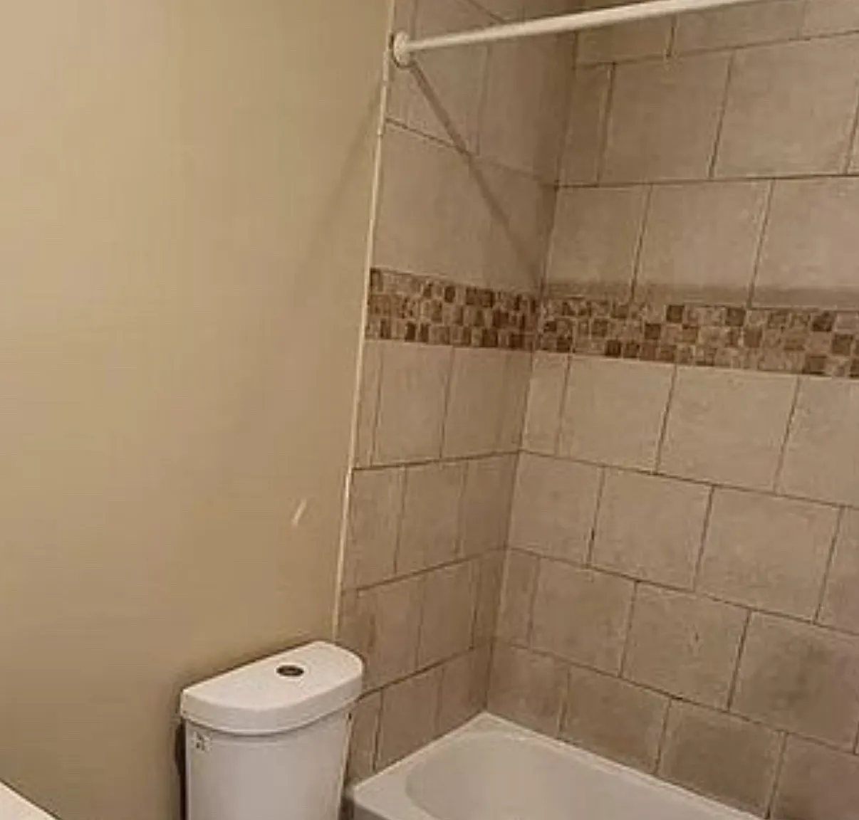 2 bed, $1,190 — Photo 4