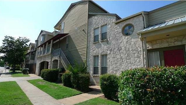 2nd image of 2529 Rio Grande St APT 75