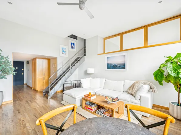 250 Mercer Street image 2 of 15