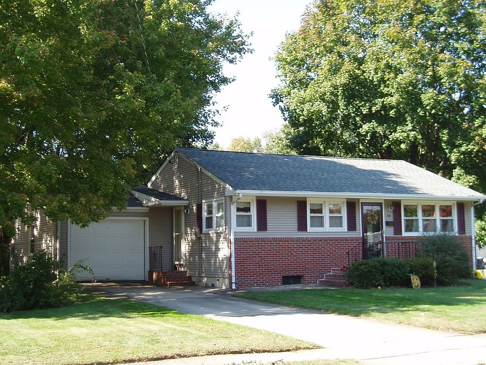 100 Review Avenue Exterior
