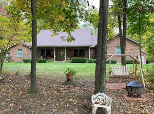 640 Stonecroft Dr, Springfield, OH 45502