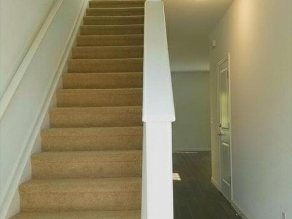 2nd image of 1021 NW 40th Terrace