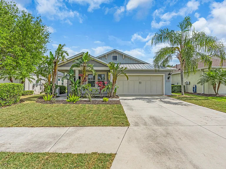 11790 Forest Park Cir — Photo 2
