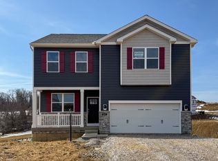 221 Rolling Mill Ln, Finleyville, PA 15332