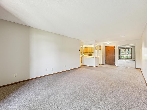 3rd image of 999 41st Ave NE #110NE