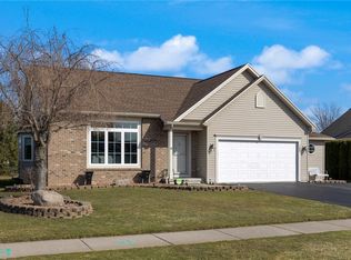 169 Pollet Pl, Rochester, NY 14626