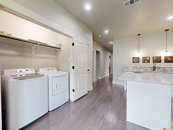 4th image of 4627 Spring Garden St #3