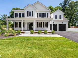 4 Lookout Ave, NATICK, MA 01760