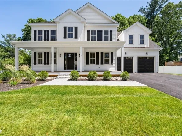 4 Lookout Ave, Natick, MA 01760