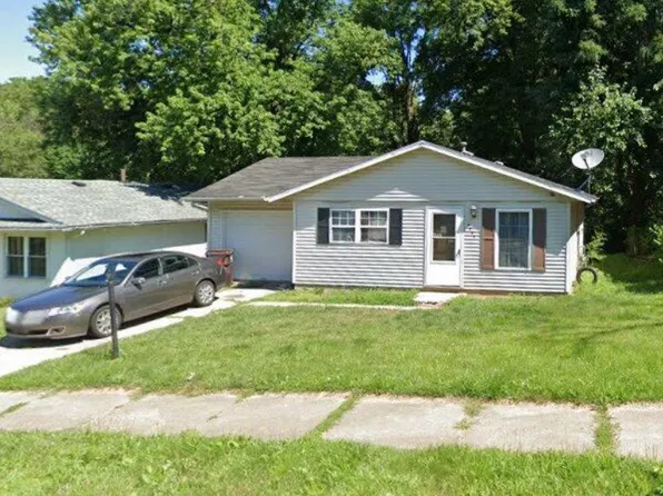 4039 W Courtland St, Peoria, IL 61615