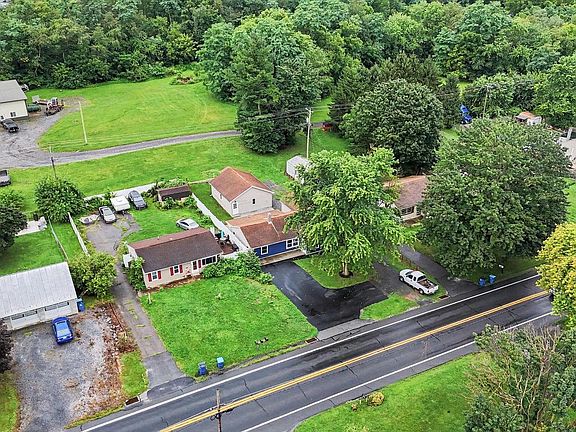 2nd image of 1500 Newville Rd