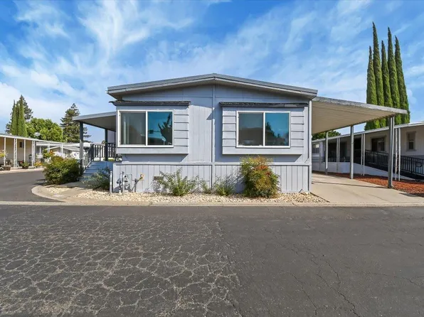 163 La Entrada Way, Yuba City, CA 95993