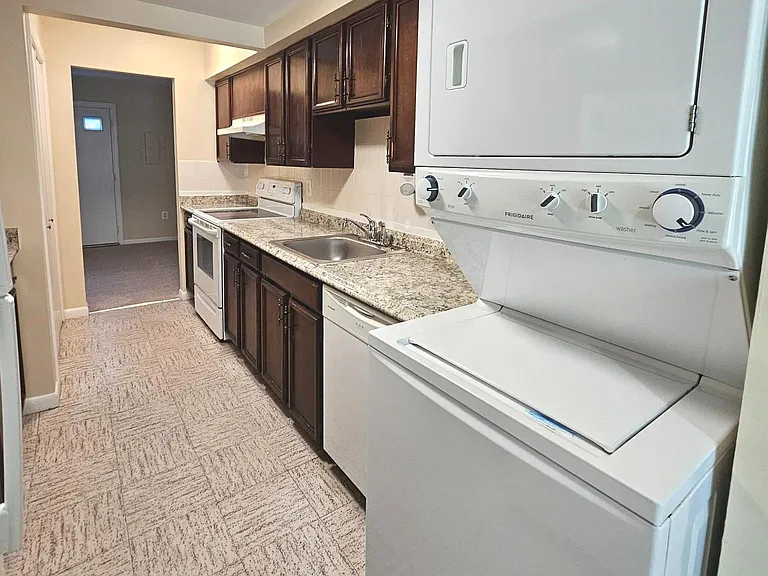 6384 Patience Ct — Photo 5