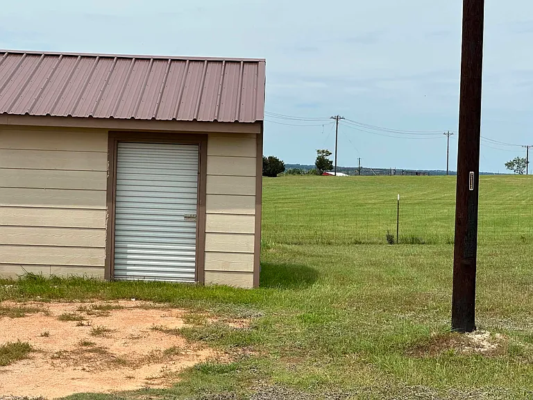 161 Private Road 1108 — Photo 3