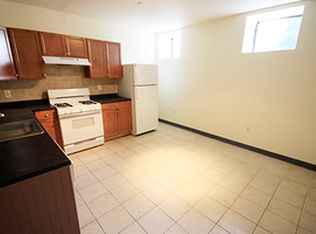 14 Park St APT 3, Jersey City, NJ 07304