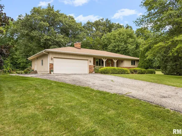 26842 Hickory Ln, Morton, IL 61550