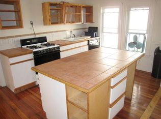 33 Ibbetson St #3, Somerville, MA 02143