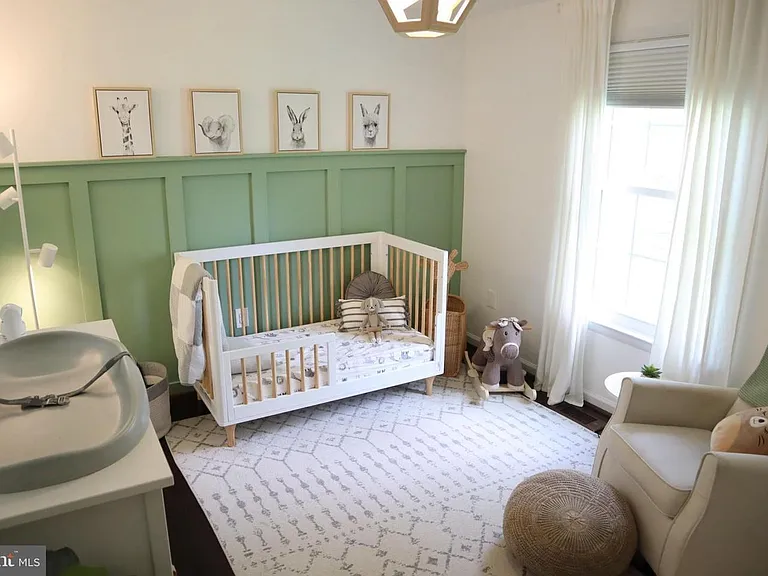 15826 Anamosa Dr — Photo 16