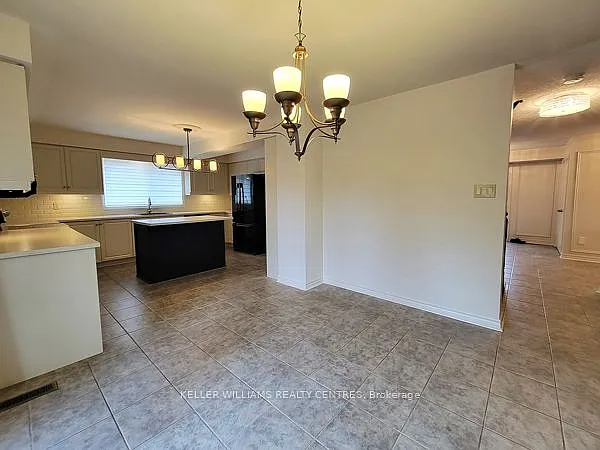 19 Northview Cres — Photo 12
