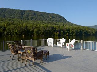 21808 River Canyon Rd, Chattanooga, TN 37405