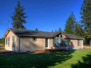 6118 E Valley Ln, Elk, WA 99009