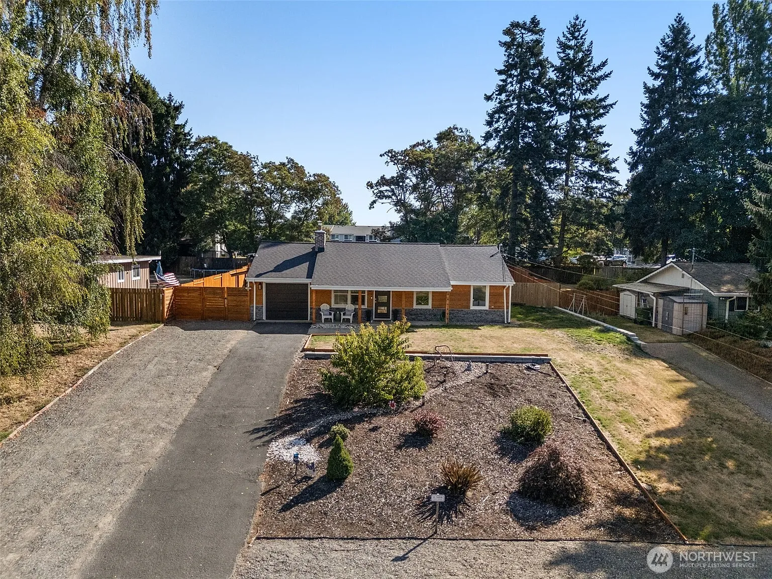 2217 Cascade Place W photo 1