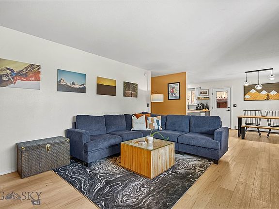 3rd image of 111 S Yellowstone Ave APT 4