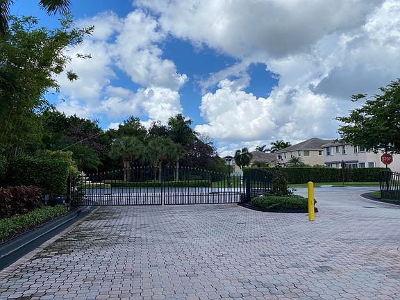 2nd image of 12332 NW 26th St