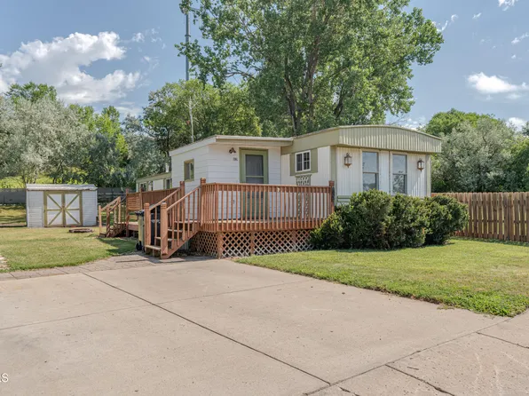 1620 Pennsylvania Ave, Bismarck, ND 58504