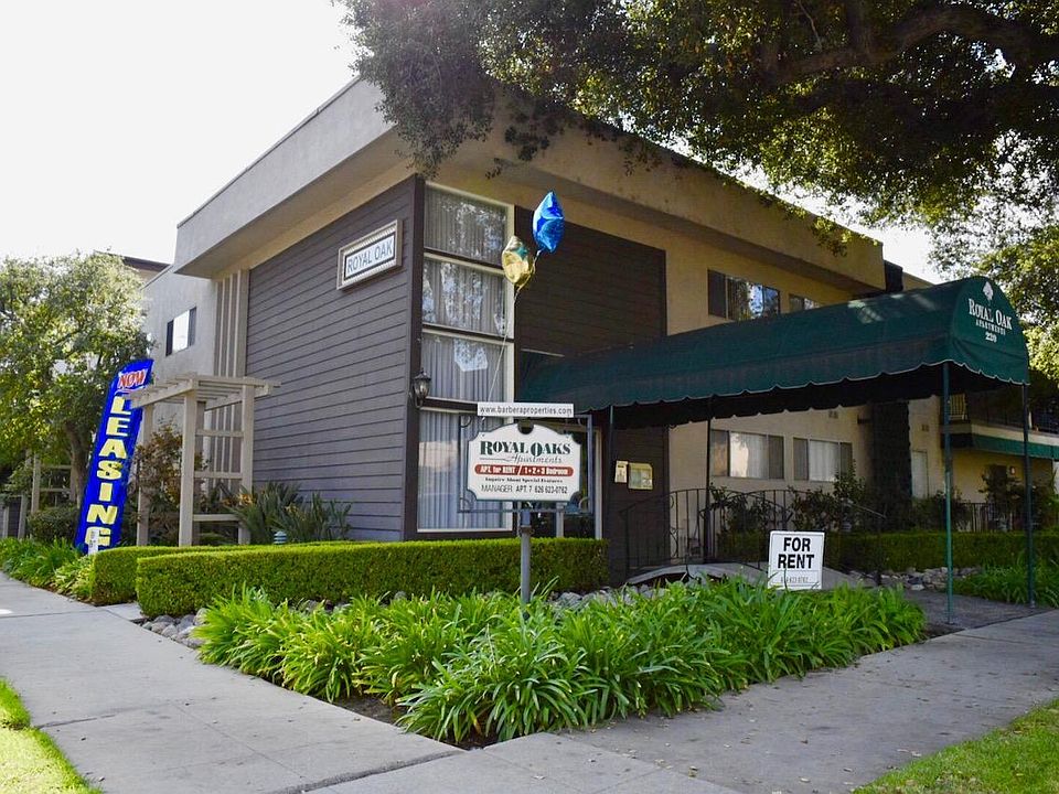 1st image of 220 E Live Oak St APT 31