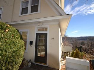 410 Walnut Ave APT B, Waynesboro, VA 22980