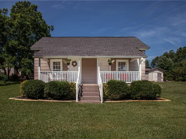104 E Beattie St, Liberty, SC 29657