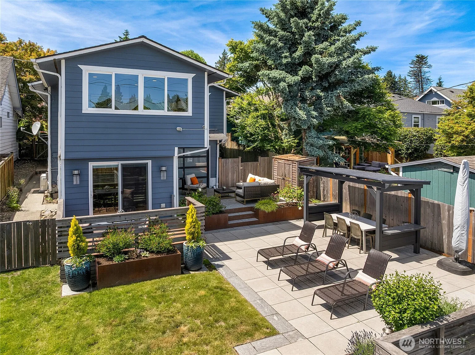 7334 34th Avenue SW photo 1