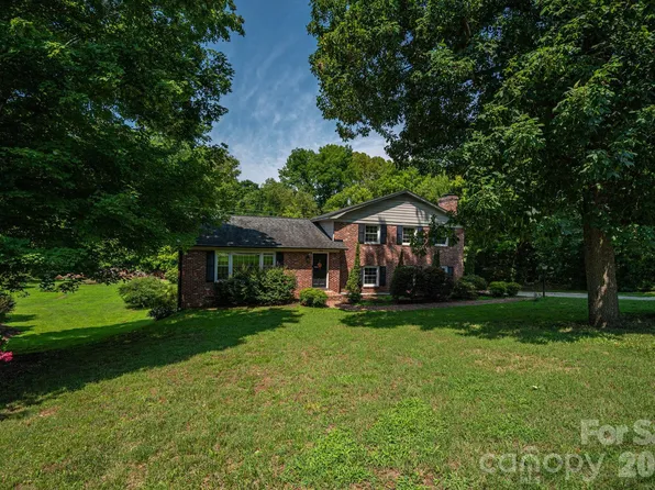 304 Windsor Dr, Shelby, NC 28150