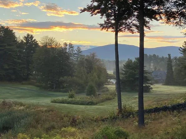 52 The Seasons Road, New London, NH 03257