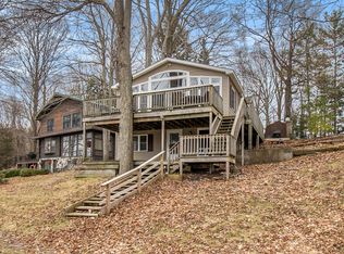 6126 N Alliene Rd, Ludington, MI 49431