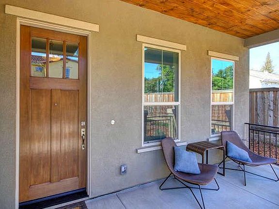 5th image of 2809 Sevilla Ln