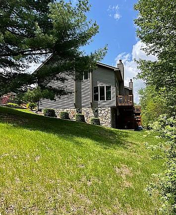 2nd image of 257 Marsh Hill Rd #46