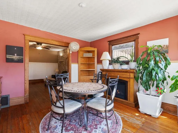 5406 Hough Street, Mcfarland, WI 53558