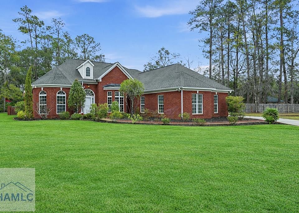 1st image of 205 Carlie Ct