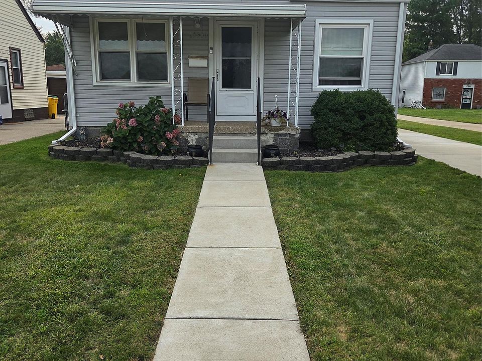 1st image of 17980 Wexford St