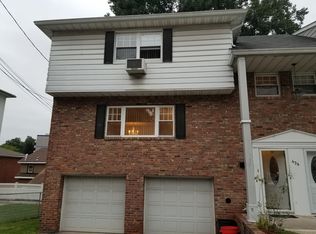 436 Commercial Ave #B, Cliffside Park, NJ 07010